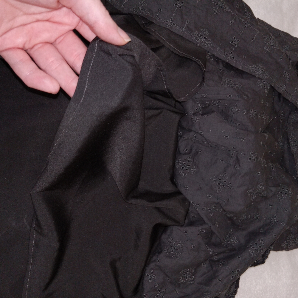 American Eagle Tiered Ruffle Smocked Eyelet Garden Party Wrap Dress Black Sz S - Picture 11 of 11